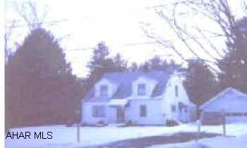 Elegant home in mint condition. Gorgeous setting. One plus acre. Elegant home in mint condition. Gorgeous setting. One plus acre.