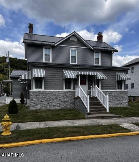This spacious  first floor 3-bedroom, 1.5-bath apartment will be ready for move-in on April 1st! Featuring brand-new flooring to be installed throughout, this unit includes a stove and refrigerator for your convenience.