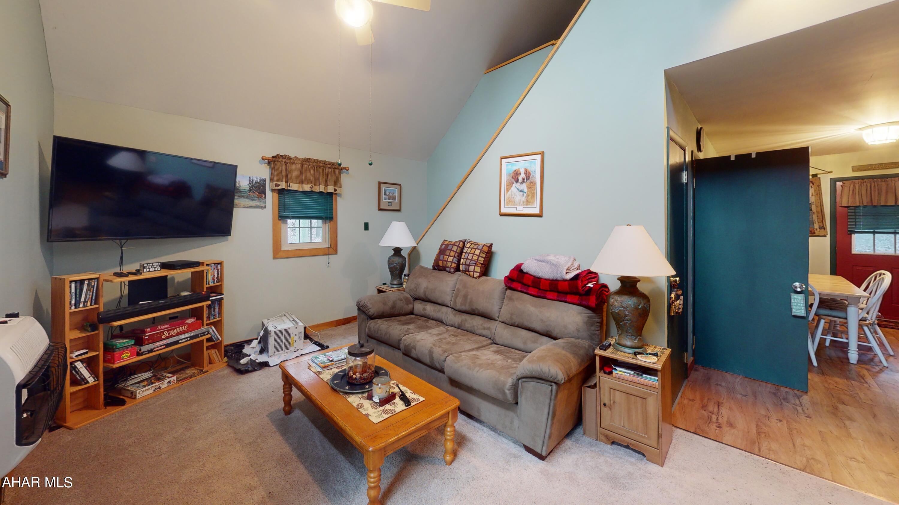 Glendale Yearound - Residential