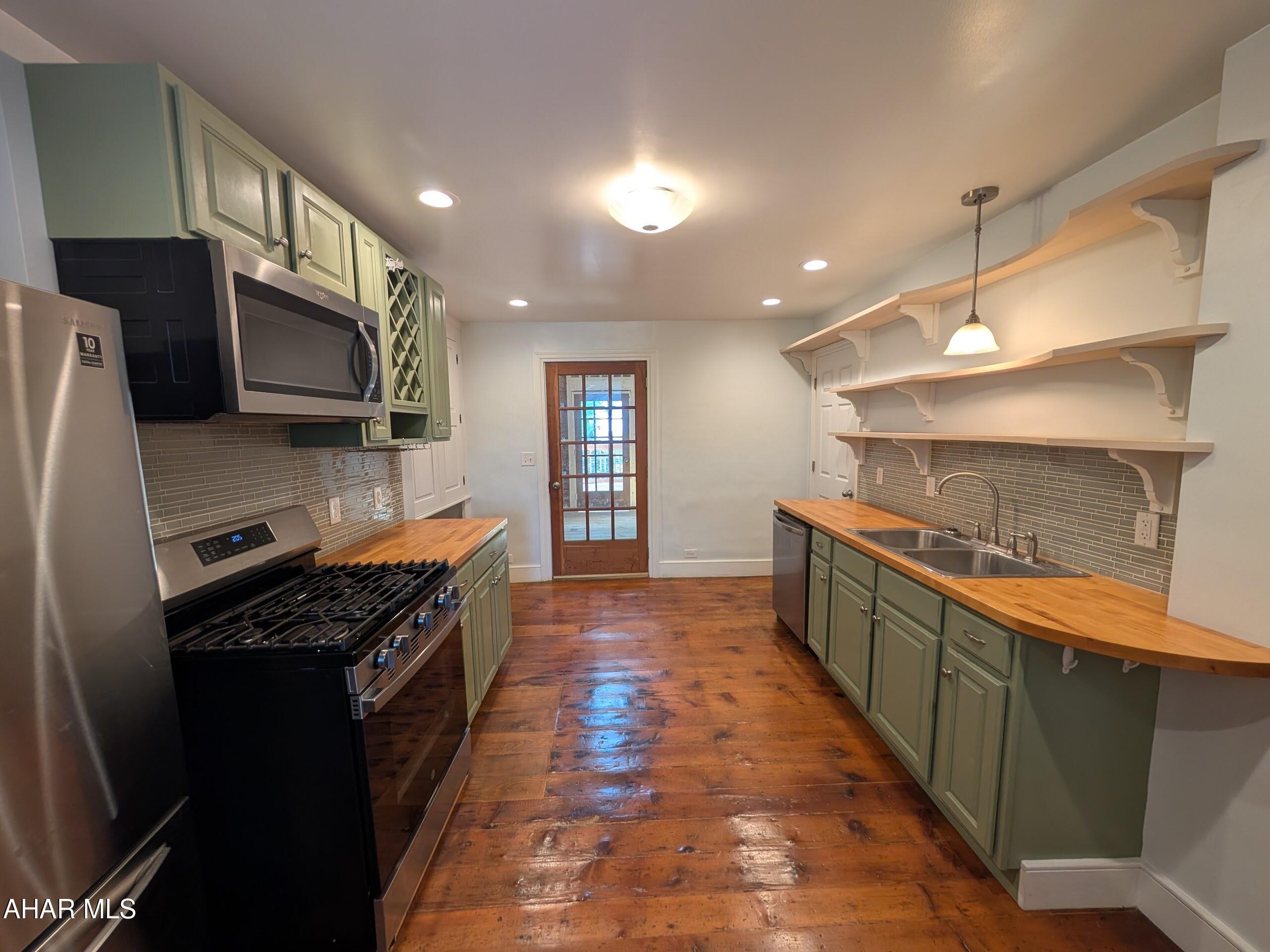 Hollidaysburg - Residential