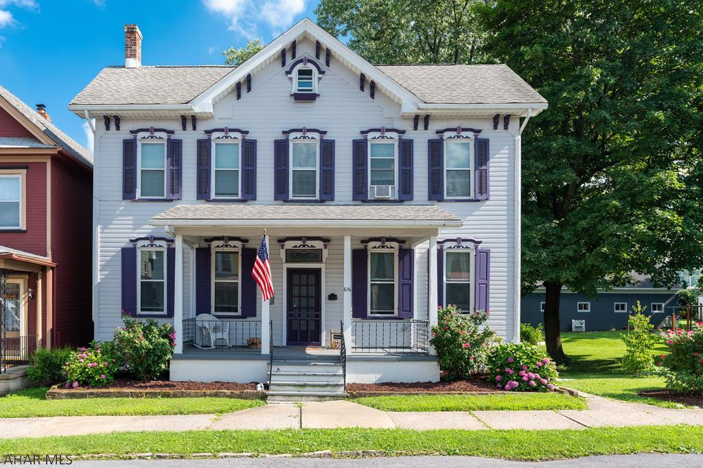 Hollidaysburg - Residential