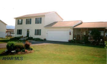 22X16 COVERED PATIO. SHED. 84X100X152X30X122.