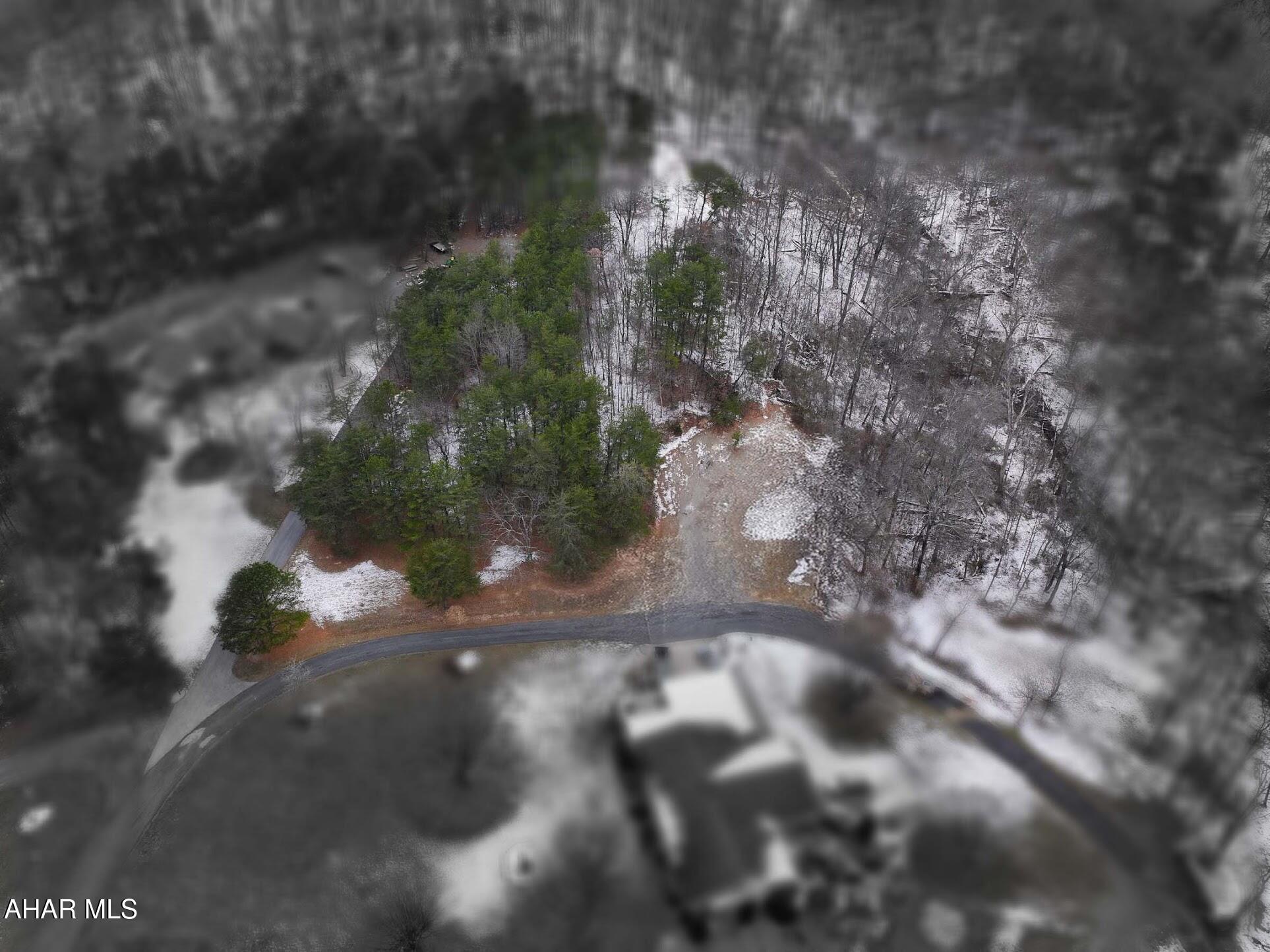Hilltop - Land