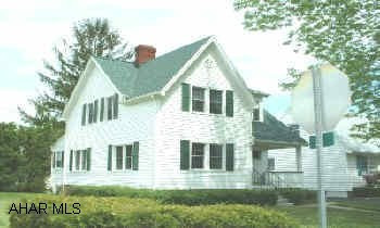 Very well kept home near campus. New roof and windows. Wood burning fireplace in LR. Nice home with character! Seller must find  suitable housing. Selller upgrading electrical to 100 AMP breaker. NO SHOWINGS UNTIL 6/2/06