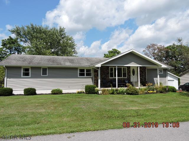 In search of that perfect rancher in a quiet location?   This 3BR + office, has 2.5 baths, lovely maple kitchen with SS appliances and a finished lower level with family room, gas fireplace and wet bar.  Great lot and rear deck.  Enjoy the central air conditioning!