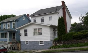 SOLD "AS IS" BUT IN GOOD CONDITION.  NEW CARPET INCLUDED BUT NEEDS TO BE INSTALLED.  NEW FURNACE- BEING SOLD JUST BELOW APPRAISAL VALUE.  CALL SUSAN 935-8252. BEING SOLD "AS IS" BUT IN GOOD CONDITION. NEW CARPET INCLUDED BUT NEEDS TO BE INSTALLED. NEW FURNACE- BEING SOLD JUST BELOW APPRAISAL VALUE.  CALL SUSAN 935-8252.
