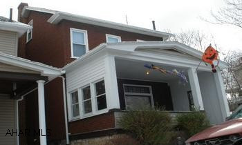 Property is being sold in AS IS condition.  $2,000 selling agent bonus if under contract by 02/14/2010. Must close to receive bonus.