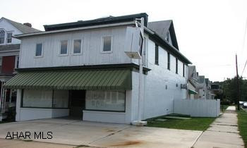FORMER SUB/PIZZA STORE FRONT. EQUIPMENT STAYS. STORE FRONT PLUS 2ND FLOOR APT. WITH 3 BEDROOMS AND REAR RENTAL WITH BOARDING ROOMS OR SINGLE APT. GOOD LOCATION CLOSE TO CAMPUS. FORMER SUB/PIZZA STORE FRONT.  EQUIPMENT STAYS. STORE FRONT PLUS 2ND FLOOR APT. WITH 3 BEDROOMS AND REAR RENTAL UNIT WITH BOARDING ROOMS OR SINGLE APT. GOOD LOCATION CLOSE TO CAMPUS.