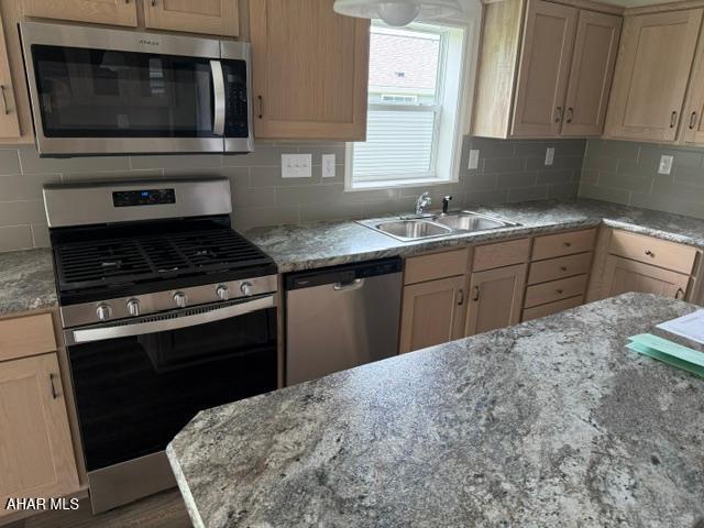 Oak View Community - Residential