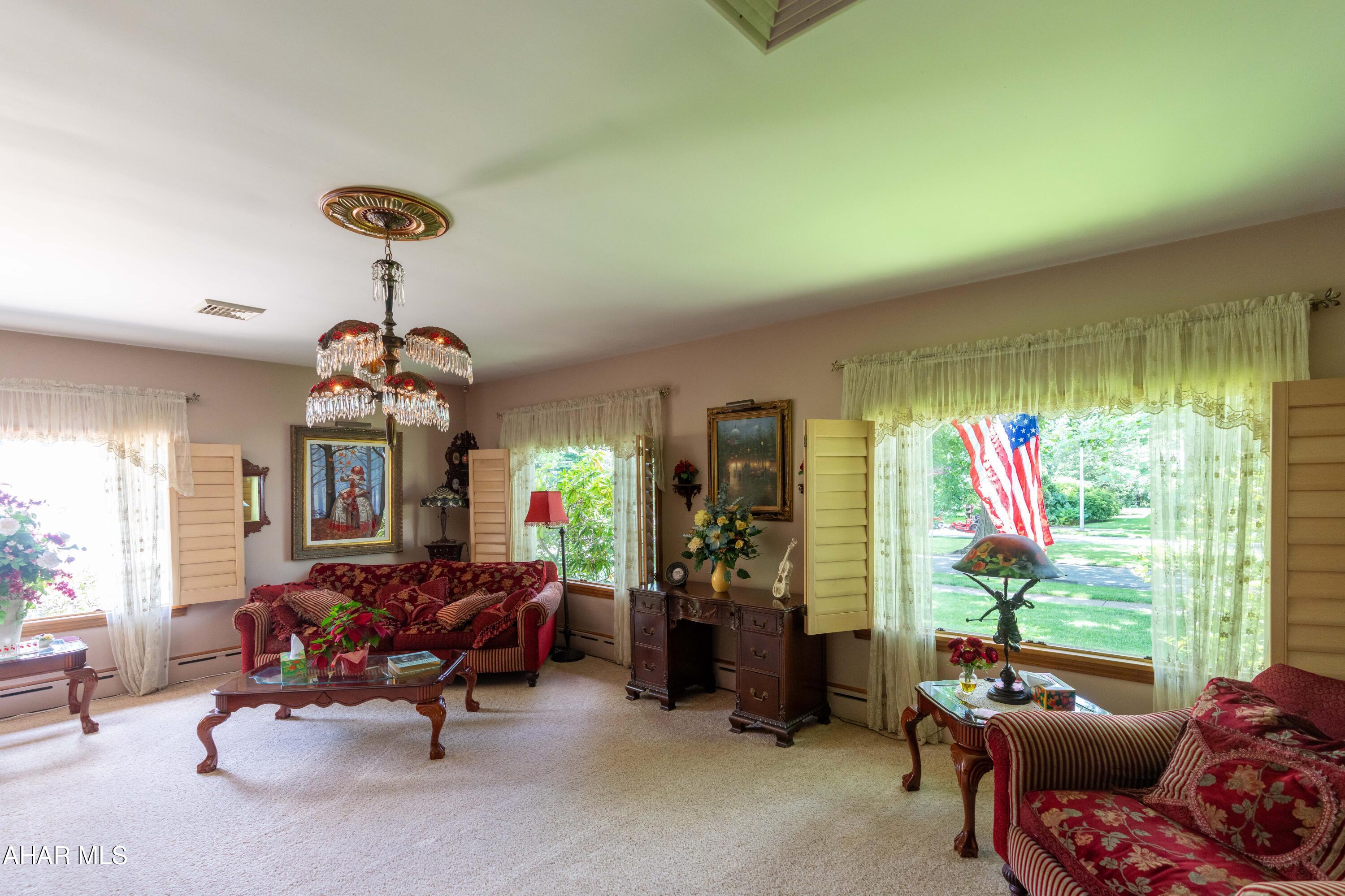 Baker Mansion - Residential