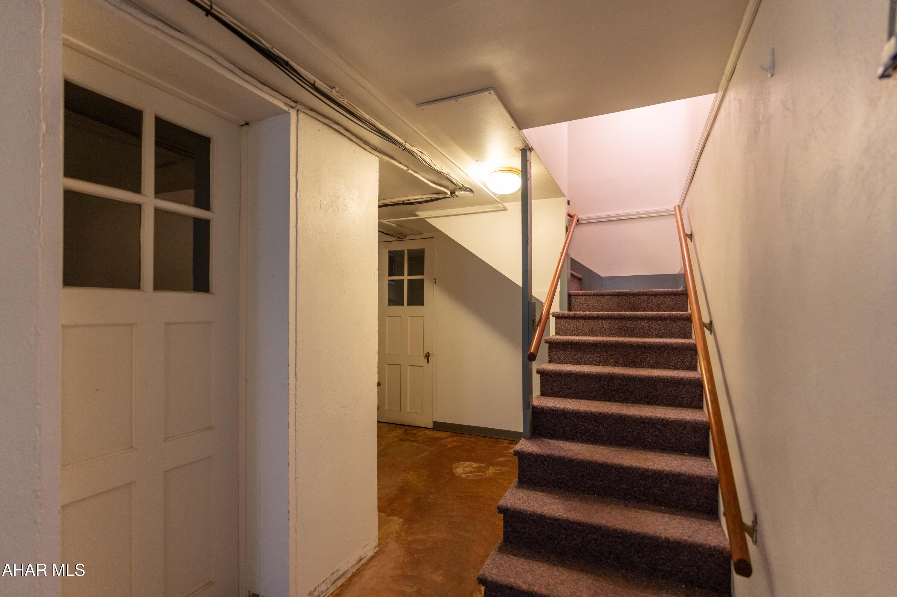 Baker Mansion - Residential