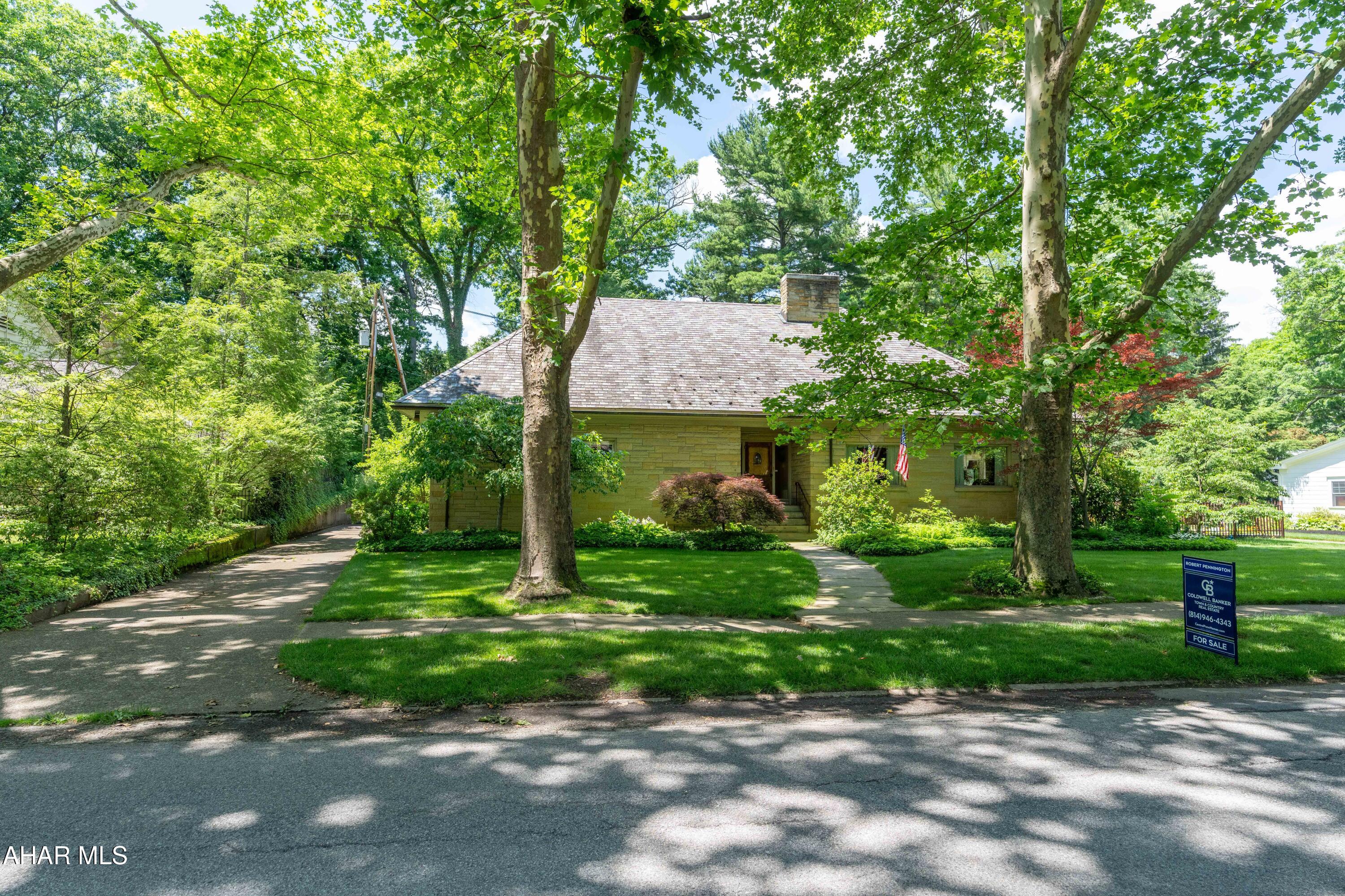 Baker Mansion - Residential
