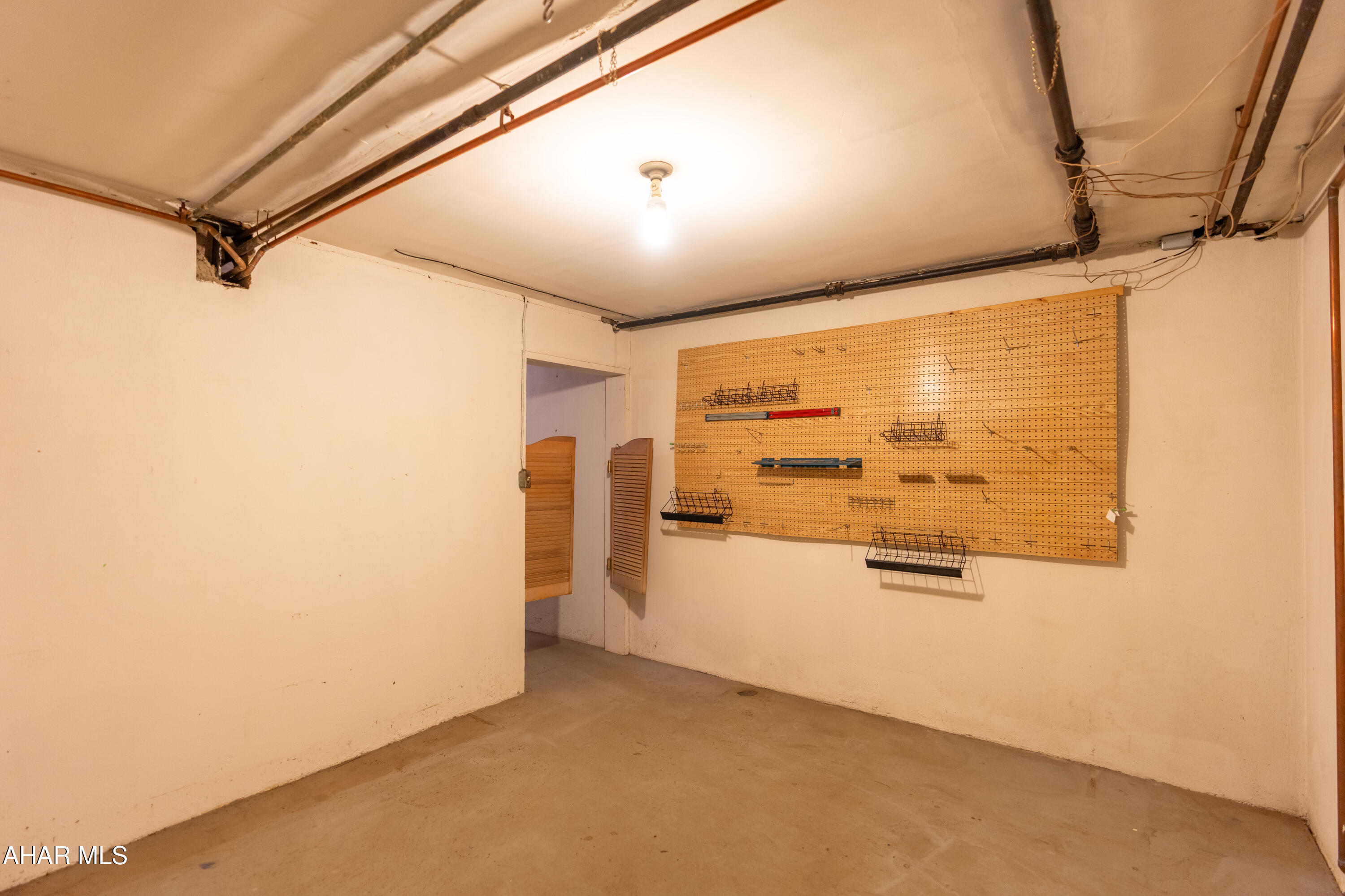 Baker Mansion - Residential