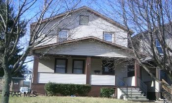 Nice, well kept,  3 Bedroom, 1 Bath home.  Updated interior, vinyl siding, new windows.  Double fenced lot with over-sized 1 car garage. Nice, well kept 3 Bedroom, 1 Bath home.  Updated interior, vinyl siding, new windows.  Double fenced lot with over-sized 1 car garage.