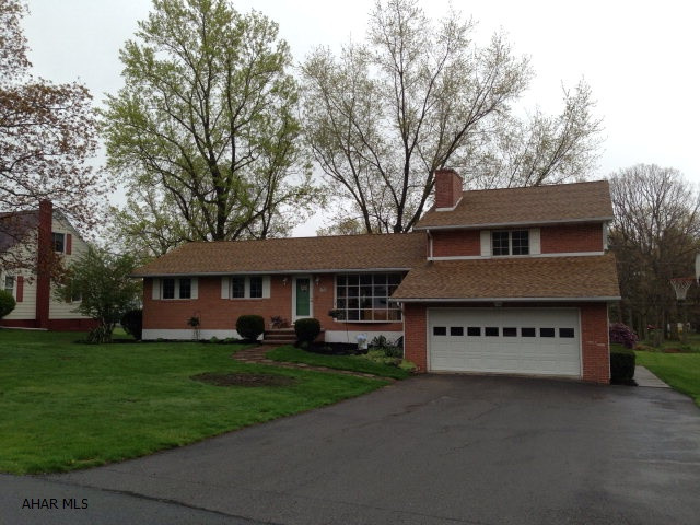 Lower Brush Mountain Road - Residential