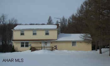 Beautiful, very well maintained home - absolute must see!  2 Acres of country privacy. Beautiful, very well maintained home - absolute must see!  2 Acres of country privacy.