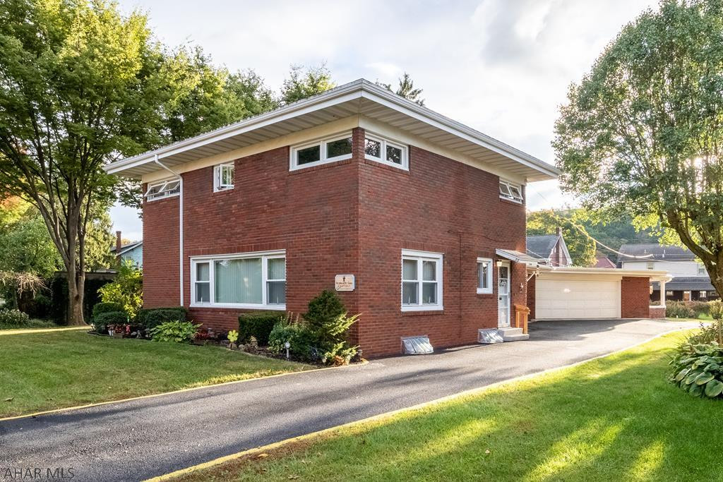 Mansion Park - Residential