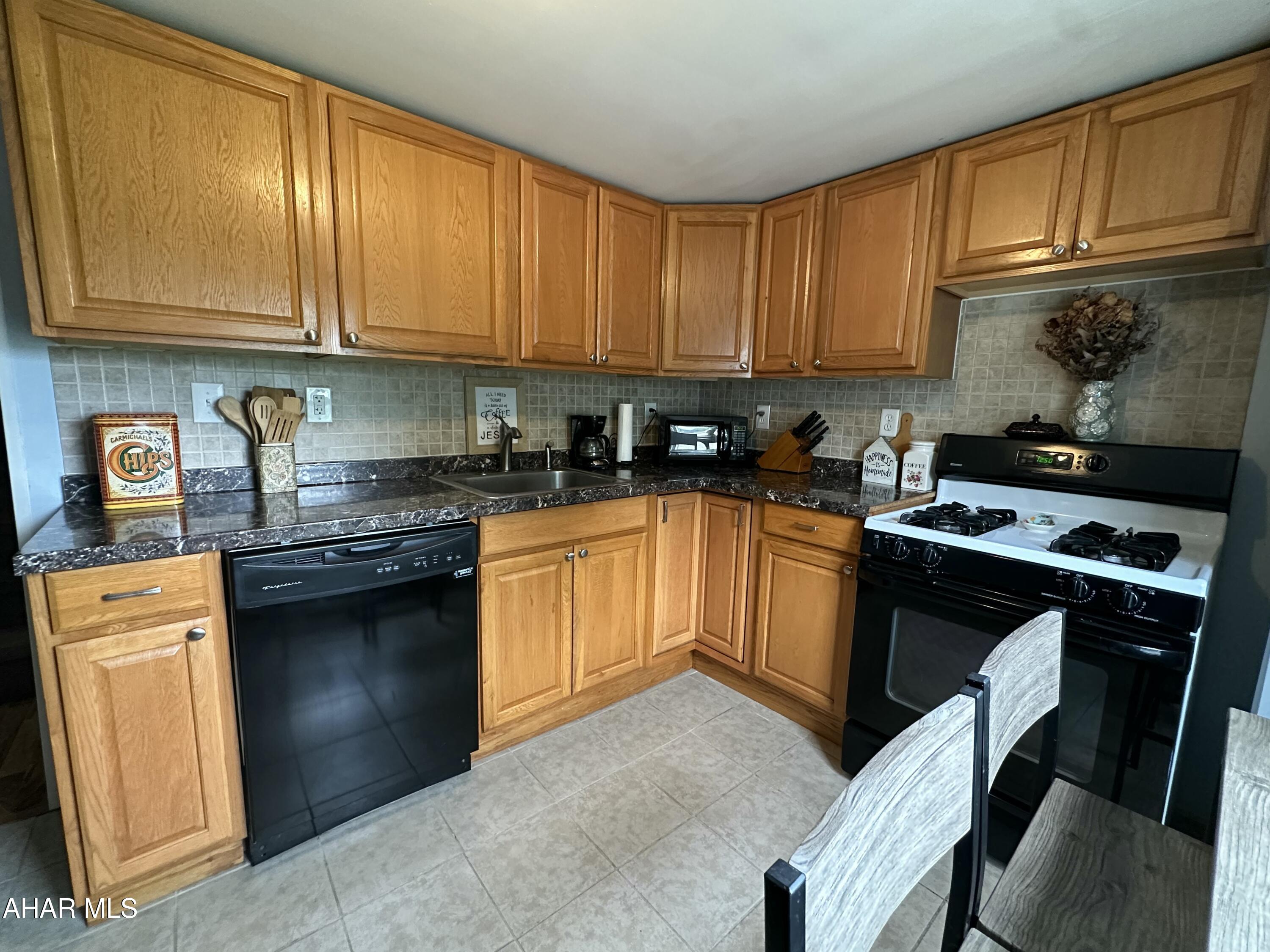 Lakemont - Residential