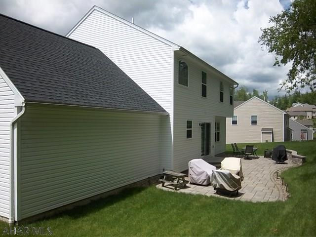Rolling Hills - Residential