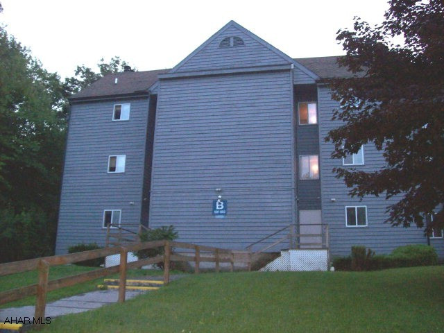 1st floor efficiency. Association fee is $240, includes trash removal, exterior maintenance, use of indoor & outdoor pools, tennis court, and hot tub. Wood fireplace and portable air conditioner included, plus all furnishings.