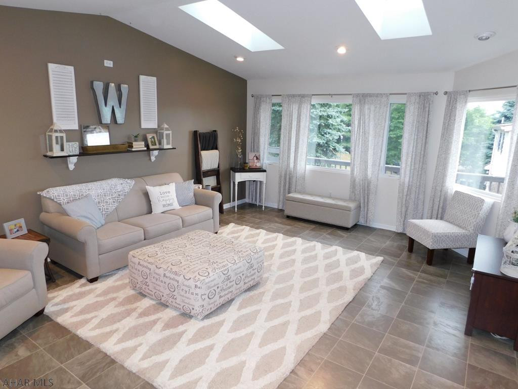 College Heights - Residential