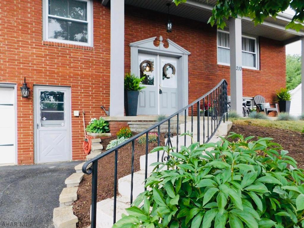College Heights - Residential