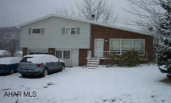 Large multi-level home on corner lot in Maple Hollow. Large, level yard. Bonus room in basement could be office or 4th bedroom, large rec room (20x15) in basement.