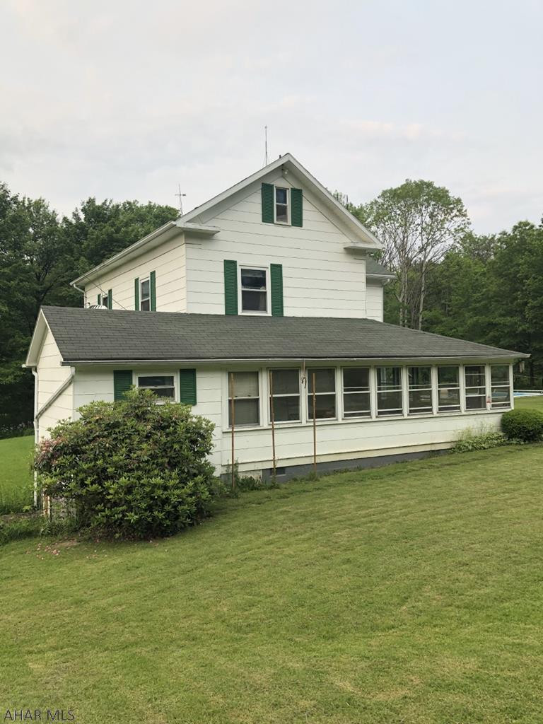 3 BR home on 6.6 acres. 16 x 32 in-ground pool. 3 car detached garage. Please keep children away from pool (no fence)