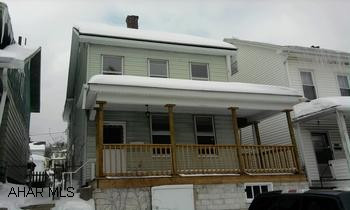 4BD 1BA UPDATED KITCHEN WITH NEW FLOORING. NEW CARPET UPSTAIRS. NEWER FRONT PORCH. MAIN FL LAUNDRY. QUIET STREET. CALL DAN 814-932-1655. 4BD 1BA UPDATE KITCHEN WITH NEW FLOORING. NEW CARPET UPSTAIRS. NEWER FRONT PORCH. MAIN FL LAUNDRY. QUIET STREET.