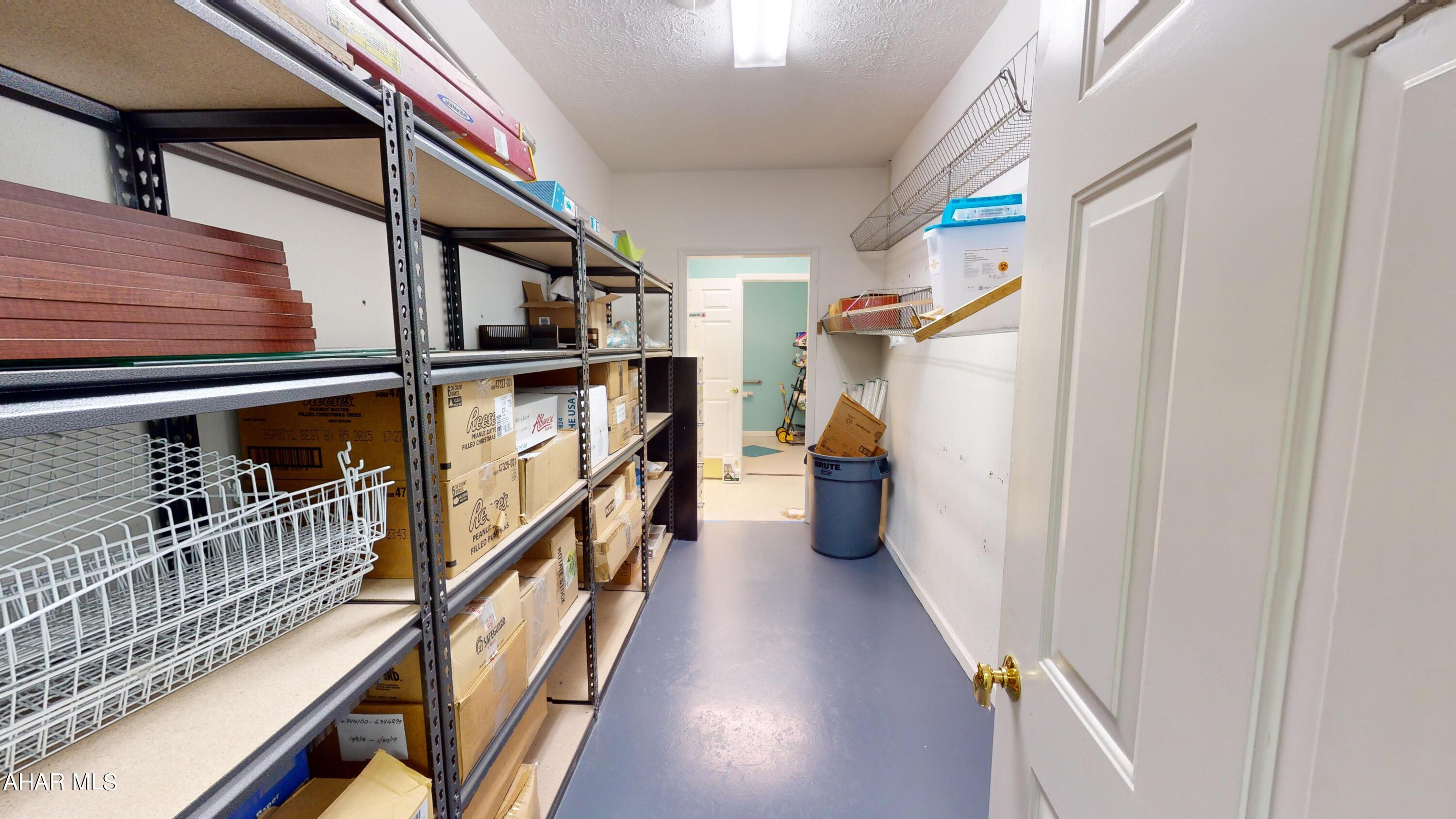 Greenwood - Commercial Sale