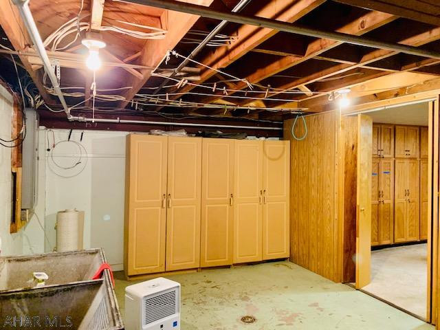 Meadowbrook Terrace - Residential