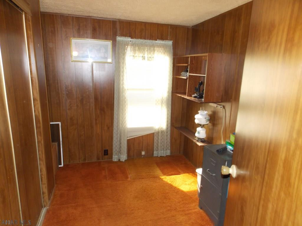 Glendale Yearound - Residential