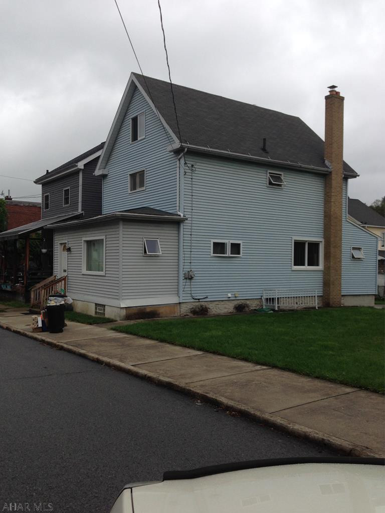 Beautiful vinyl sided  2 unite house with 1 bedroom apartment on 1st floor and 1 bedroom on second floor with a possible 2nd bedroom on 3rd floor. Newer windows large 75x 120 lot with a 2 car block garage and extra off street parking.1 Long term tenant on 2nd floor wants to stay to rent the 1st floor 1 bedroom. Could be turned back into a single family home or live in 1 and rent the other to pay your mortgage.Average electric bill for the last 4 months was $81.08.