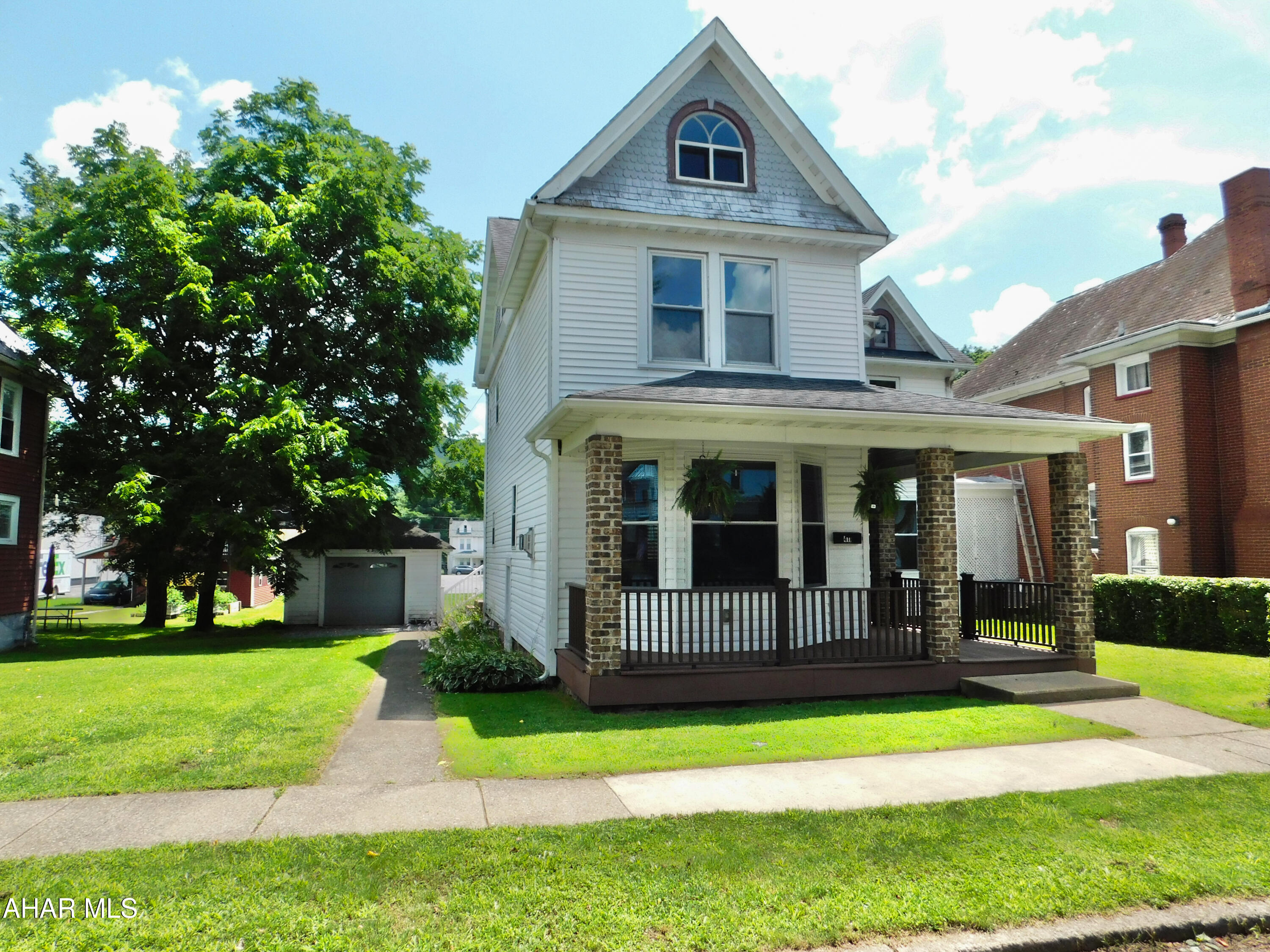 Bellwood Boro - Residential