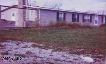 1996 DOUBLE WIDE WITH FULL BASEMENT. 3 BEDROOMS 2 BATHS, WOODBURNER. 1996 DOUBLE WIDE WITH FULL BASEMENT. 3 BEDROOMS 2 BATHS, WOODBURNER.