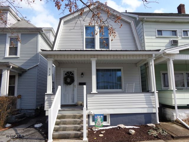 East End Beauty! Perfectly maintained and recently remodeled. Living room has hardwood floor, 1st floor laundry and half bath, 2 car garage, low taxes. New roof, siding, windows and gas furnace. Come see for yourself this nice home. Sales price reflects a recent appraisal done for $79,000.