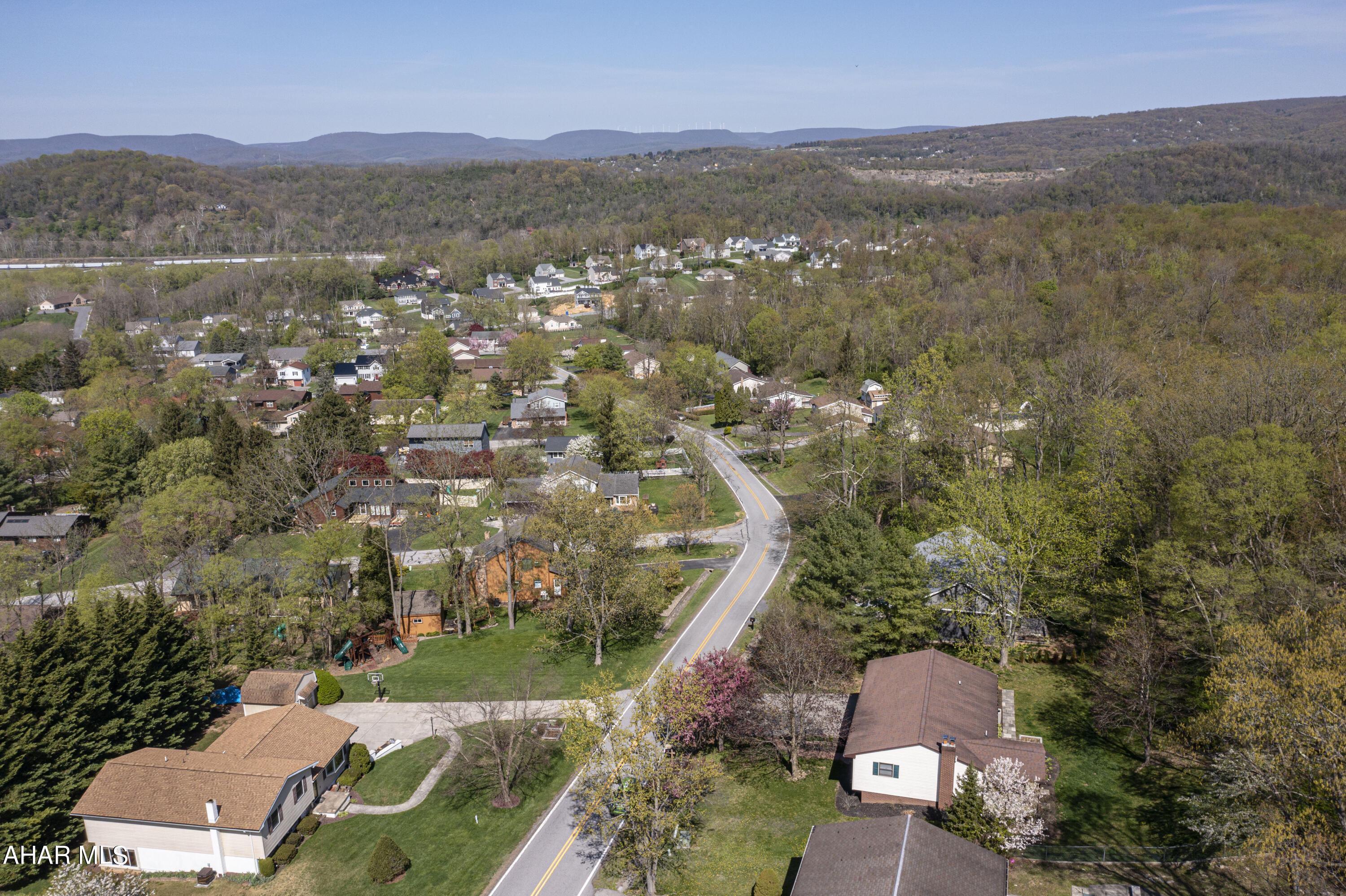 Rolling Hills - Residential
