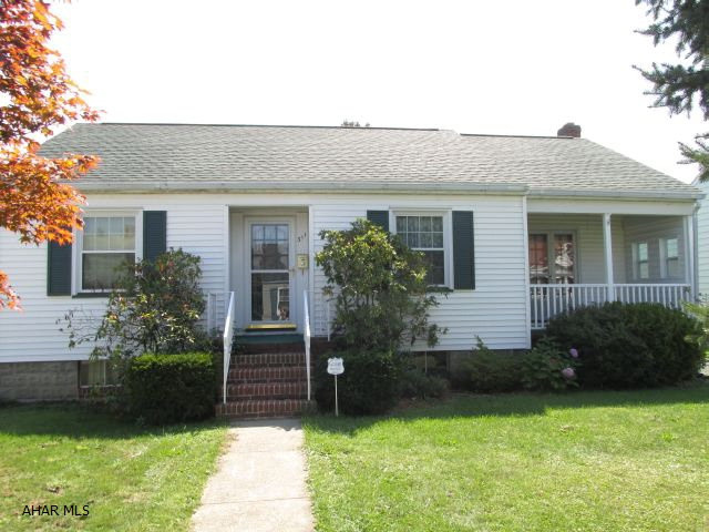 Hollidaysburg - Residential