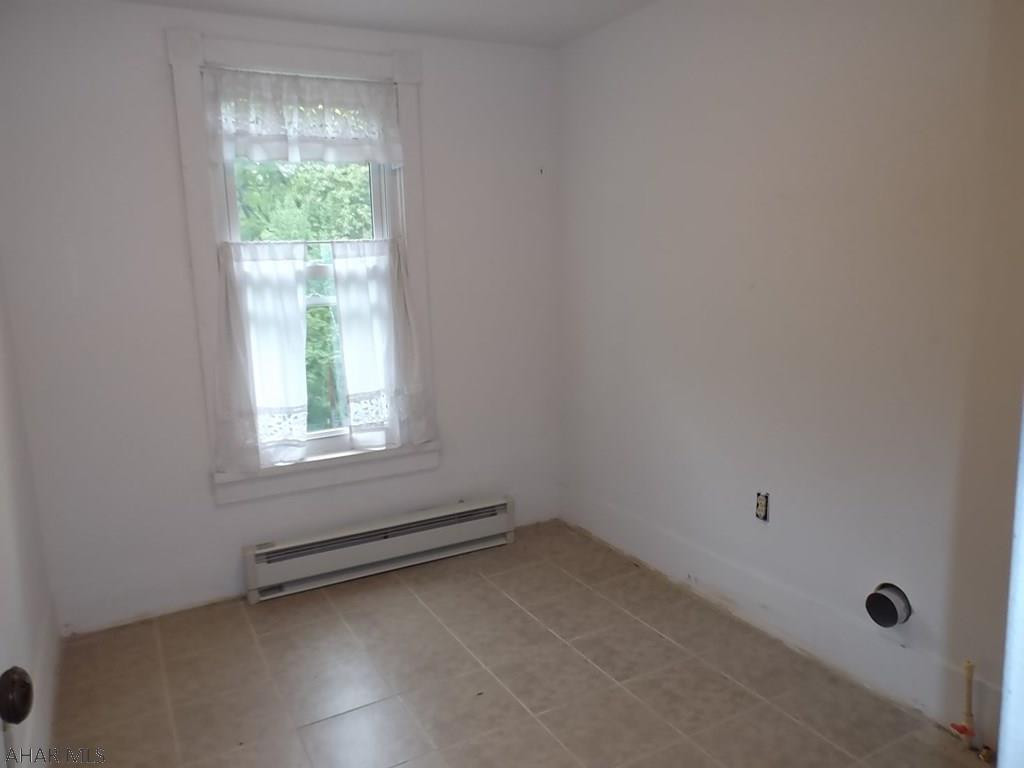 Juniata - Residential