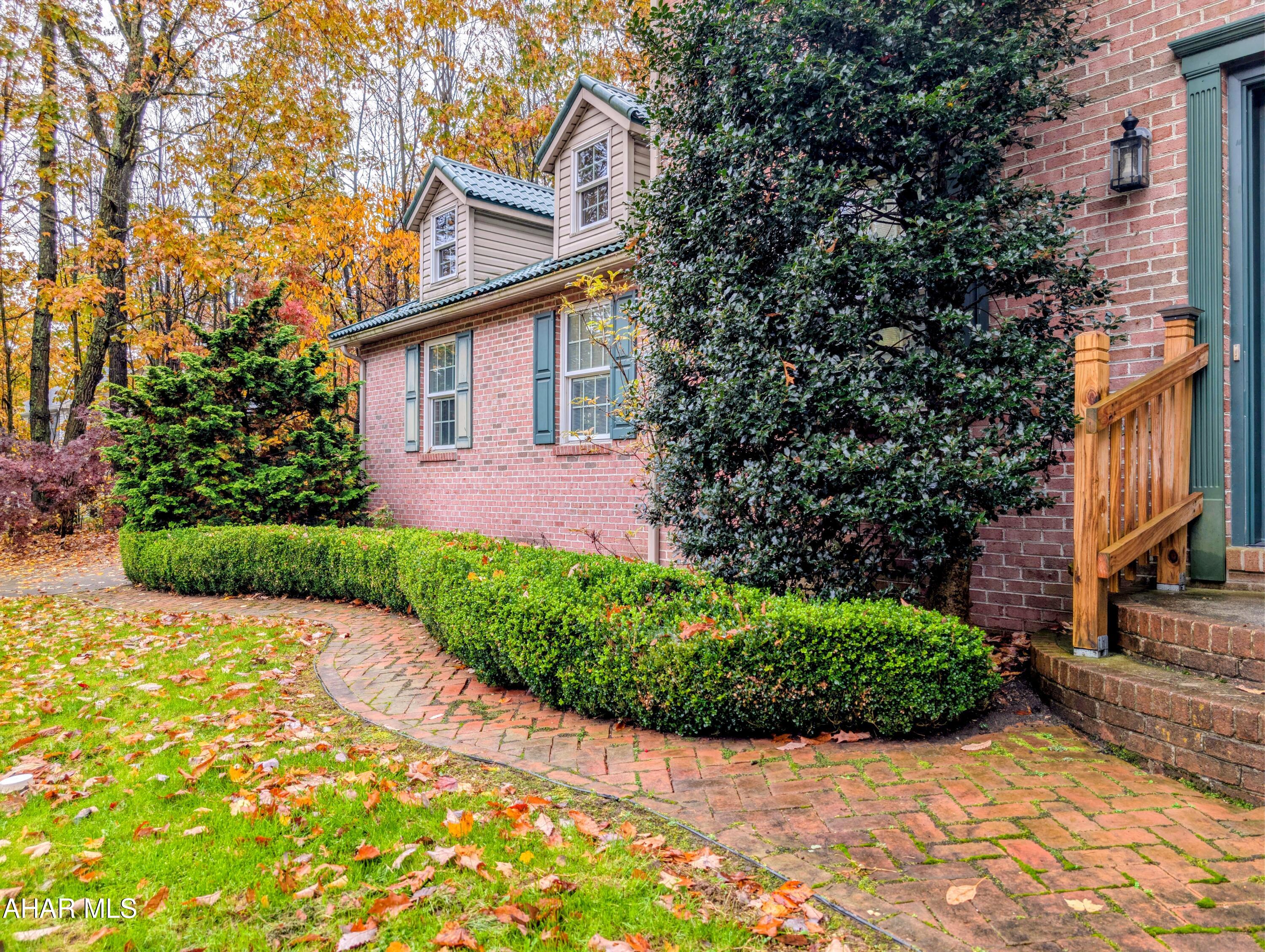 Ridgewood Heights - Residential