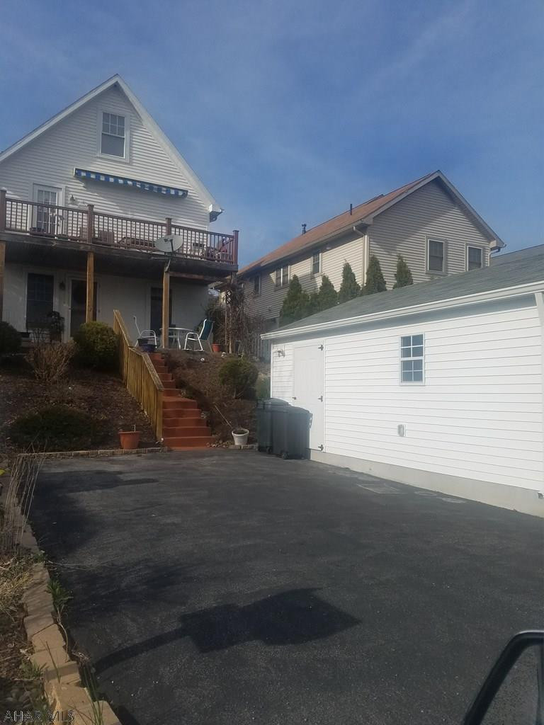 Holliday Heights - Residential