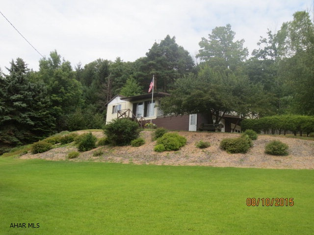 well maintained arch home with beautiful view