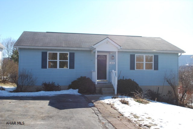 Juniata - Residential