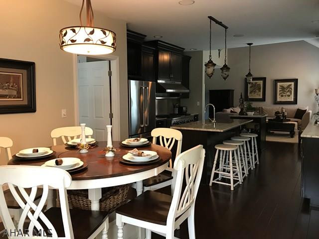 Holliday Heights - Residential