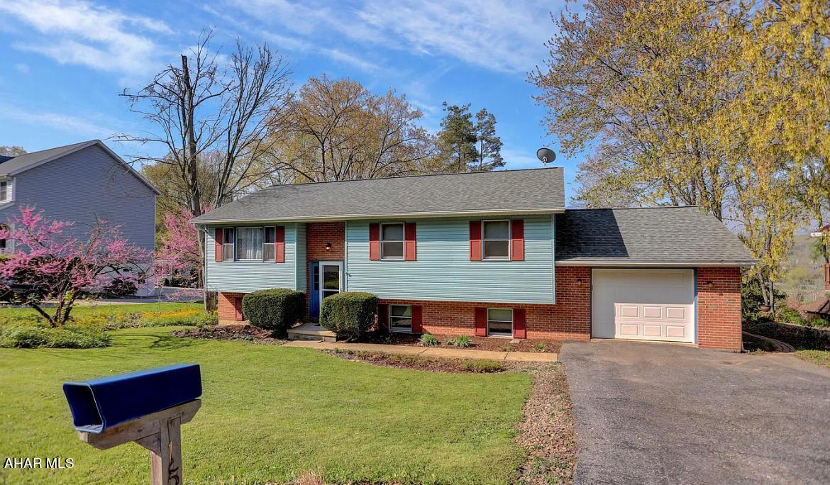 Nicely updated Bilevel. New kitchen, updated bathrooms and finished basement. Comp purposes. Closed 6-12-2023