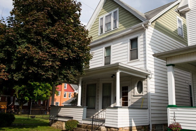 Conveniently located between Park and Broadway this three story home has lots of potential.  Easy access to the major roadways.  Large windows adorn the large rooms.  The home could use a little TLC but there is so much potential for this property and it is an incredible value at this price.