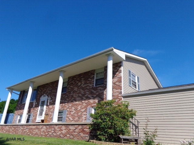 Maple Hollow - Residential
