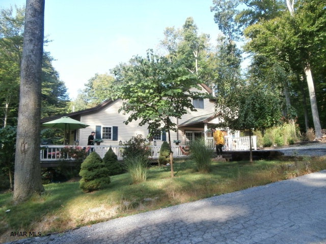 Fabulous home in great condition. Large great room with fireplace, cathedral ceiling, maple kitchen, 1st floor bath, Jacuzzi in master bath and separate shower, hot tub, too much to list!!
