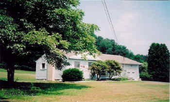 3 bedroom ranch on 1 acre, attached garage