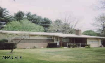 LOWER JOHNSON DEVELOPMENT IN TIPTON! LARGE LOT, NEWER ROOF, FINISHED GAME ROOM IN BASEMENT. CENTRAL AIR. COVERED PATIO. CALL LISTING AGENT WALLY ROSSI 949-2354.  OVER RR TRACKS IN TIPTON TO POST OFFICE, TURN LEFT 2ND HOUSE PAST CHURCH.